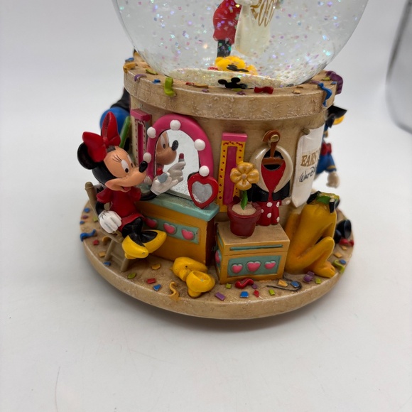 Disney WDW Mickey Mouse & Friends 2002 Ears to You Snow Globe Zip-A-Dee-Doo-Dah - Picture 3 of 16
